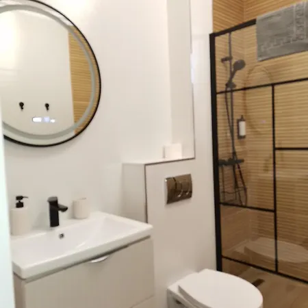 E M Y Nord 2 Apartamento *