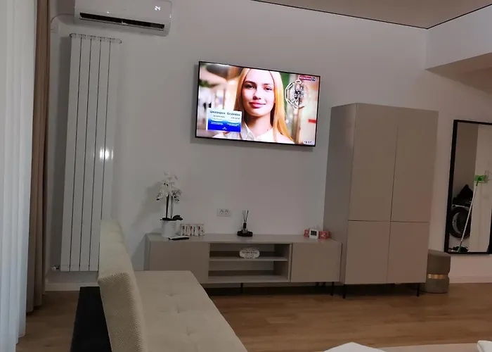 アパート E M Y Nord 2