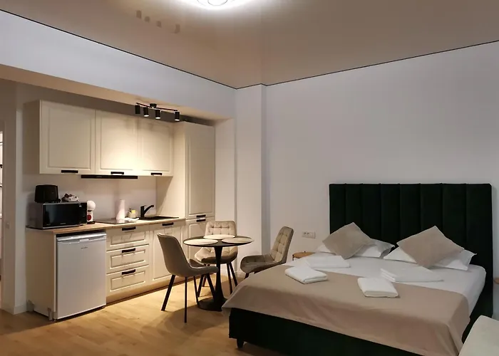 E M Y Nord 2 アパート