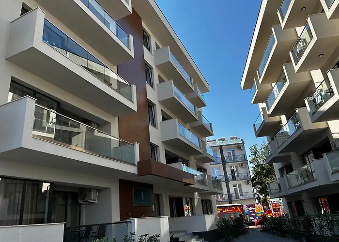 E M Y Nord 2 アパート エフォリエ・ノルド